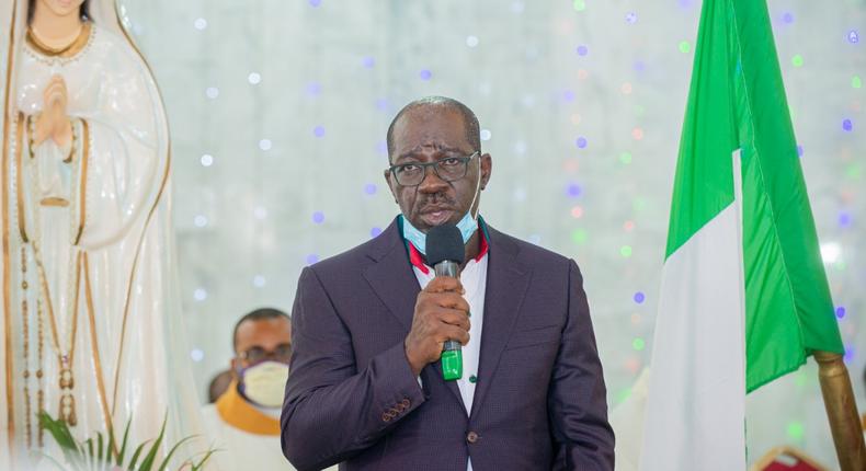 Governor Godwin Obaseki of Edo State asks prison escapees to return to prison. [Twitter/@GovernorObaseki]