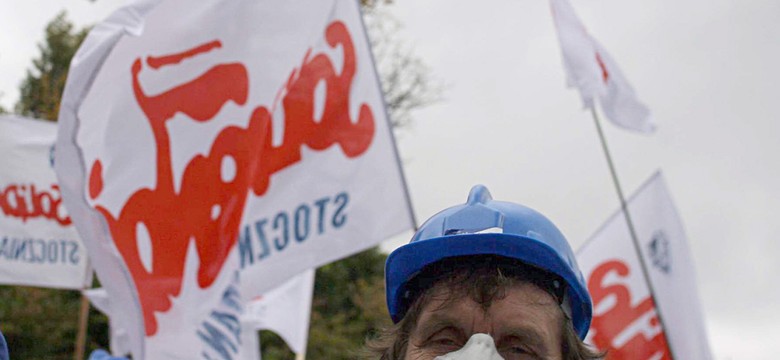 Tusk do związkowców: Nie zdezerterujcie