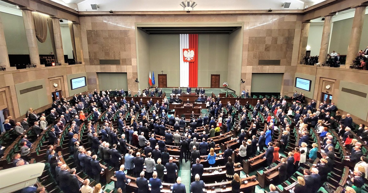 Samorozwiązanie, likwidator i burzliwa historia. Znika duża partia polityczna