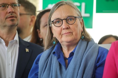 Zamach na Roberta Fico to efekt nienawiści? Polscy politycy też drżą o życie