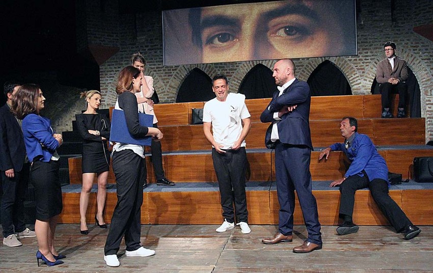 Najbolja predstava: "Čuvari tvog poštenja"