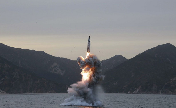 Korea Północna znowu grozi: Będzie fizyczna odpowiedź na amerykański system THAAD