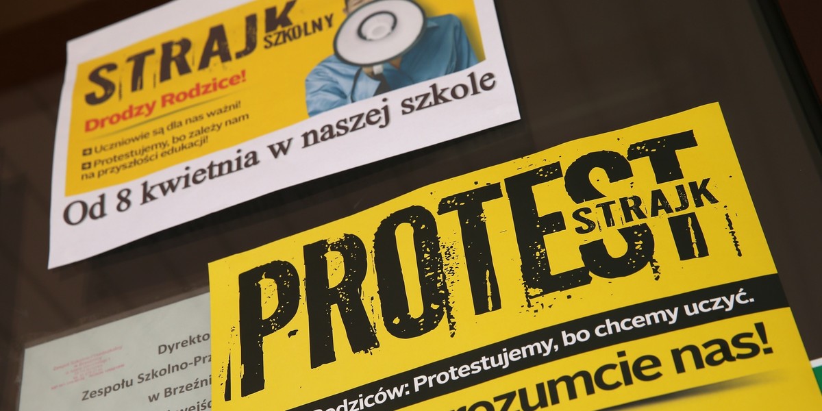 Strajk nauczycieli rozpoczął się 8 kwietnia. W wielu szkołach nauczyciele nie prowadzą lekcji, grożą też brakiem klasyfikacji uczniów na koniec roku szkolnego