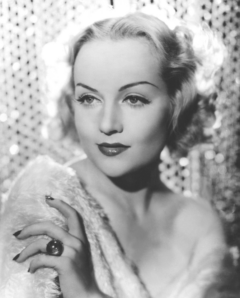 Carole Lombard (zdj. niedatowane)