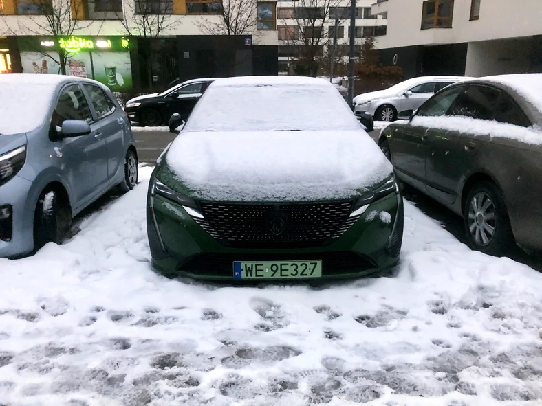 Peugeot E-308 First Edition