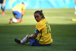 Piłkarki i piłkarze reprezentacji Brazylii będą zarabiać tyle samo