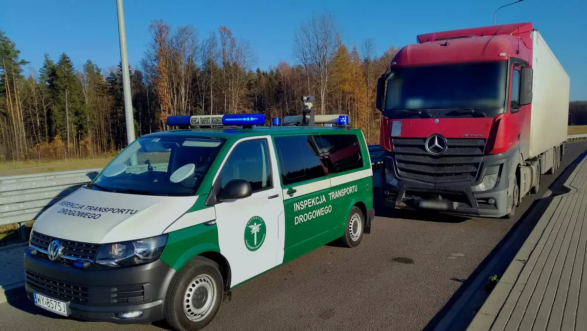 To miała być zwykła kontrola. Zatrzymano naczepę widmo. Jeździła po Polsce i "straszyła"