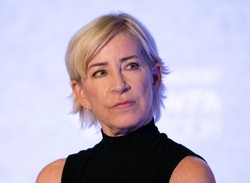 Chris Evert znów walczy z nowotworem. Na razie rezygnuje z pracy
