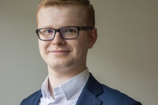 Elektromobilny ping-pong [OPINIA]