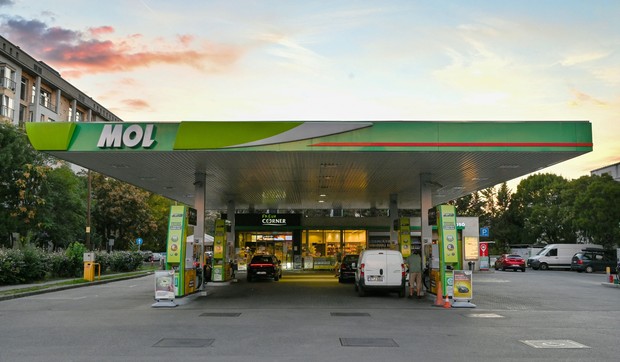 Mol pumpa