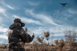 ukraina zaatakowała lotnisko wojskowe na krymie. dwa myśliwce su-27 trafione