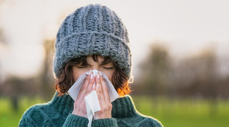 A megfázás egyik tünete az orrfolyás Fotó: Getty Images