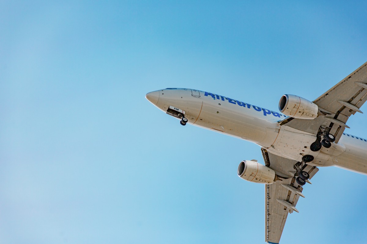 Silne turbulencje podczas lotu. "Myśleliśmy, że zginiemy"