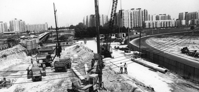 Rok 1983: rozpoczyna się budowa metra w Warszawie