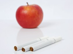 Rzuciłeś papierosy? Odbuduj zdrowie dobrą dietą