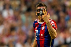 Lewandowski wyrzucony z treningu Bayernu. Rzucił się na Boatenga. WIDEO