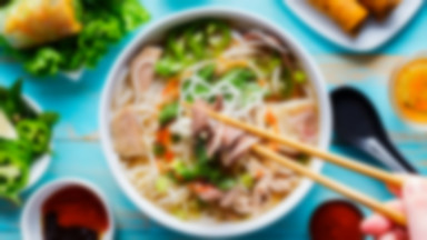 Zupa Pho - świetny przepis Oli Nguyen krok po kroku