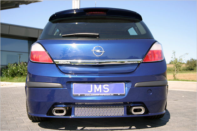 Opel Astra otrzymał sportowy dres JMS