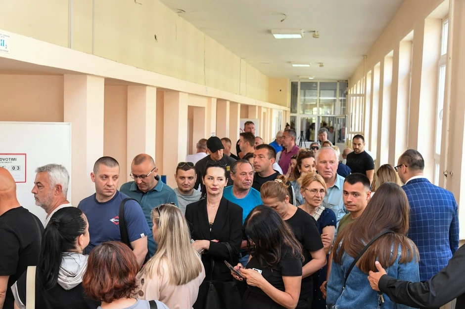 Veliki odziv Srba za glasanje na KiM