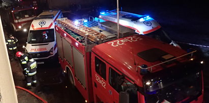 Potężny pożar w Gorlicach. 30 zastępów straży pożarnej walczy z ogniem