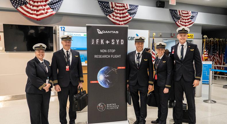 Here’s how pilots on the world’s new longest flight will stay rested ...