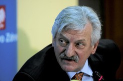 Prof. Horban: Polska powinna być zamknięta przez miesiąc