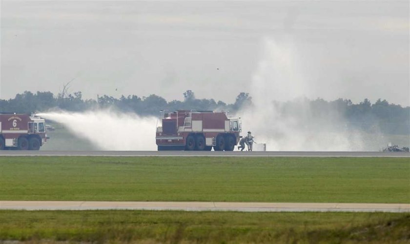 Znów katastrofa na air show! Samolot zmienił się w kulę ognia