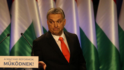Na most mi lesz? Embercsempészet miatt feljelentették Orbán Viktort