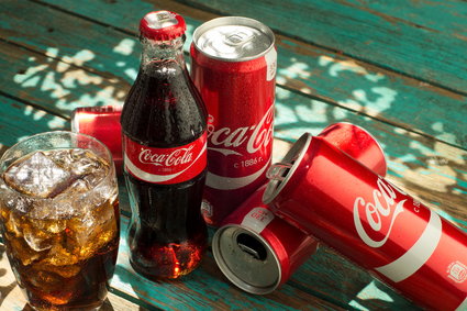 Coca-Cola bez plastiku? Koncern ujawnia plany wobec Polski