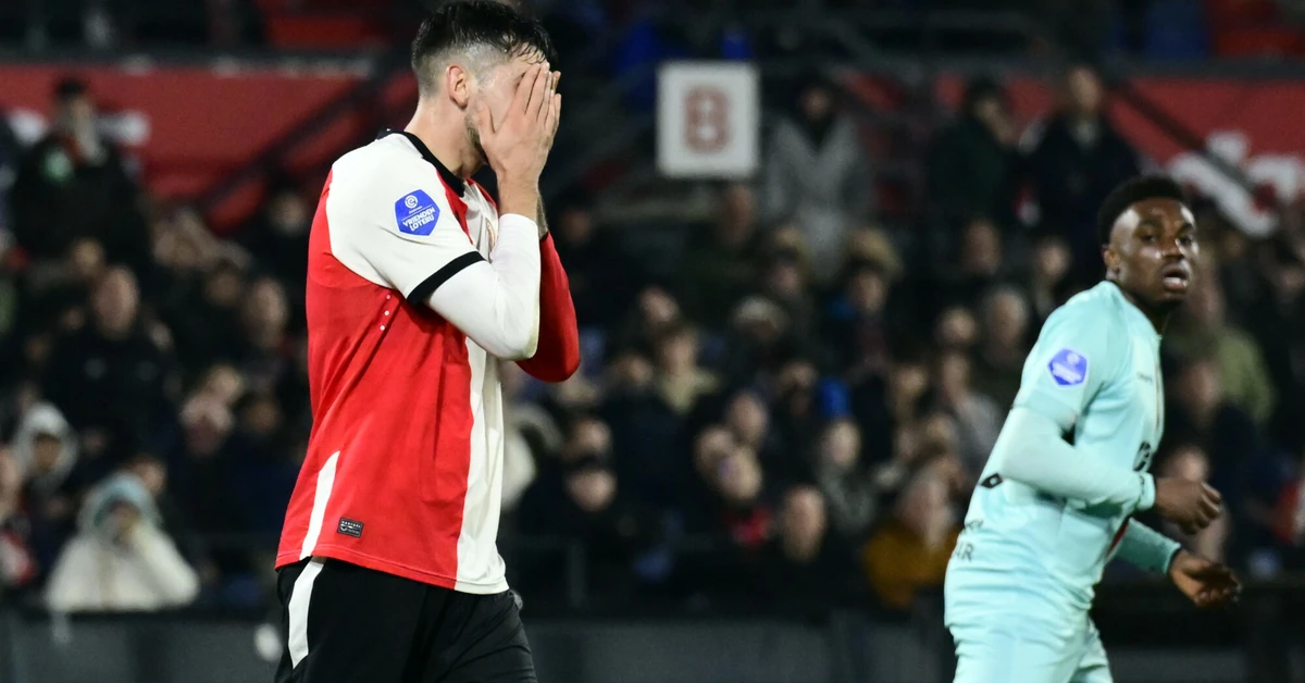 Dramat Jakuba Modera. Trener Feyenoordu przekazał fatalne informacje na temat Polaka