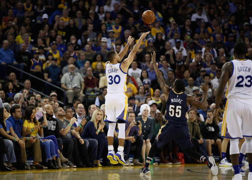 Stephen Curry pobił niesamowity rekord. Poprawił wynik legendy NBA