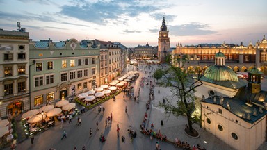 Można sprzedawać alkohol nocą w centrum Krakowa. WSA wstrzymał wykonanie uchwały