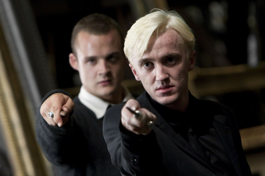 Tom Felton i Josh Herdman w filmie "Harry Potter i Insygnia Śmierci: Część II"