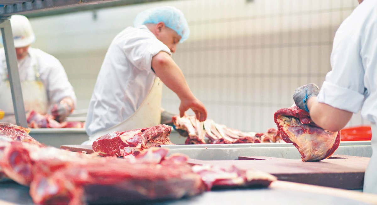 Polak zjada rocznie 2 kg mięsa wołowego, za to 40 kg wieprzowiny i 27 kg drobiu