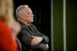 Marek Kondrat recytuje w sieci wiersz o odebraniu wolności