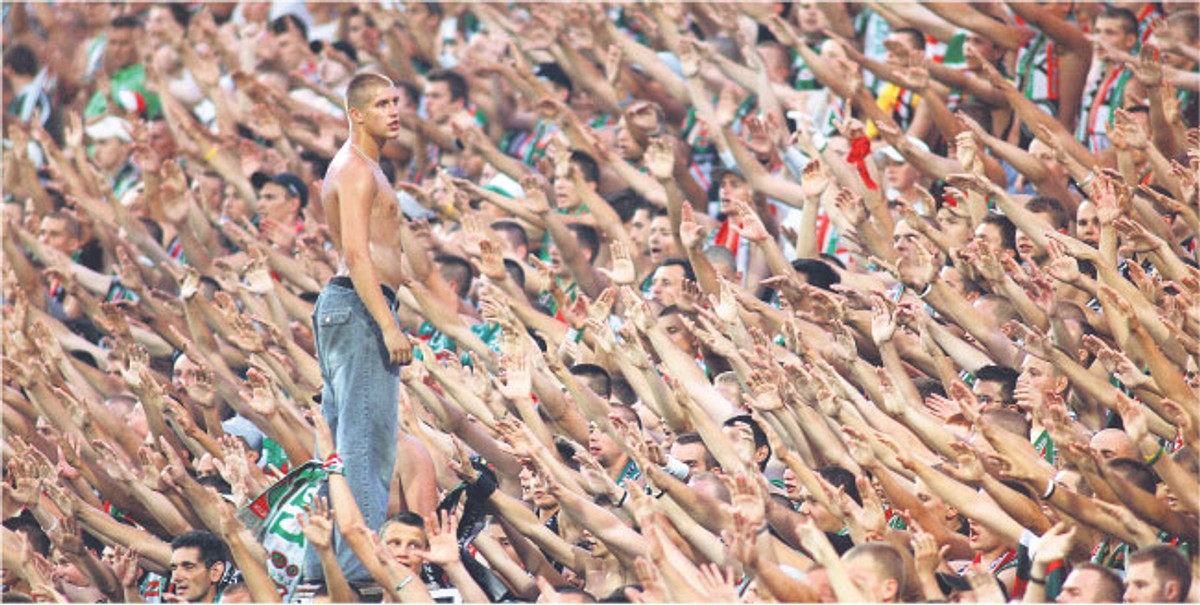 Pierwszy mecz na nowym stadionie Legia zagra przy pełnych trybunach z Arsenalem Londyn już 7 sierpnia Fot. Marcin Łobaczewski/Fotorzepa