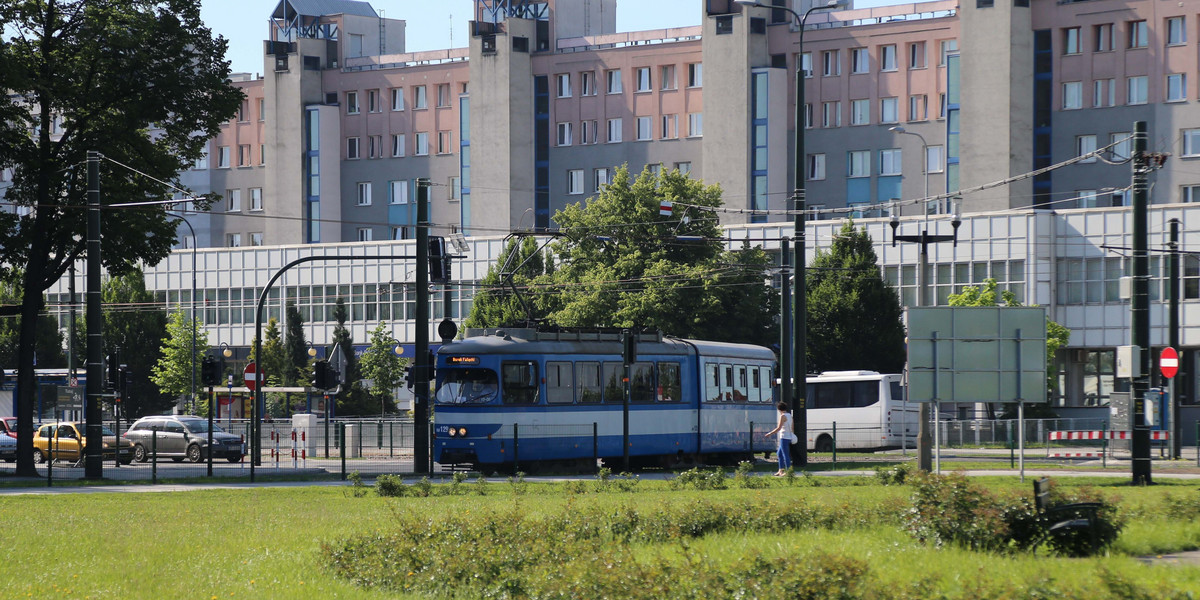 plac centralny nowa huta kraków