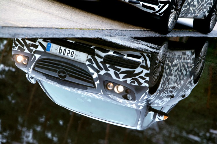 Napięcie wokół nowej limuzyny rośnie!