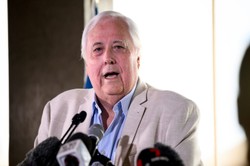 Miliarder nie "zostawi Titanica". Buduje giganta