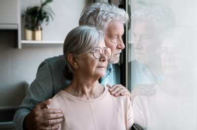 Pomoc dla seniorów. Rozpocznie się nowy okres wsparcia, wnioski można składać do końca marca. Dotyczy osób 60 plus