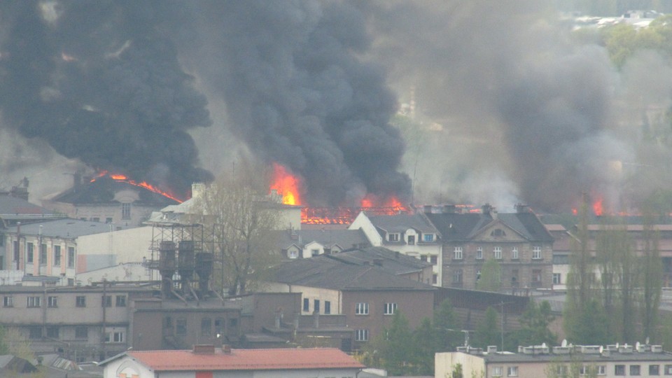 Pożar w Bielsku-Białej, fot. młynekbb