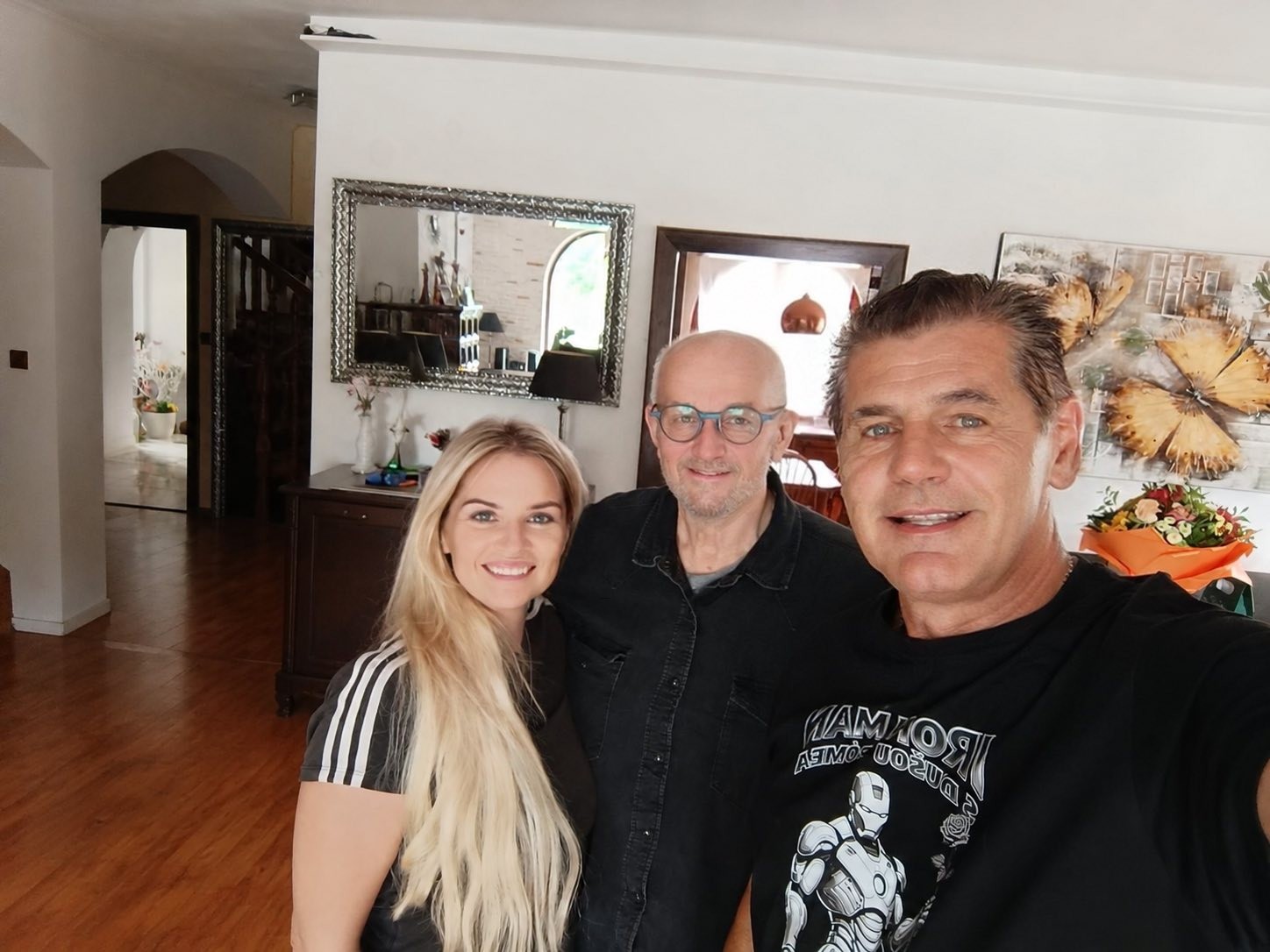 Repeťák Otto Weiter (vpravo) s manželkou Petrou a dirigent a hudobný skladateľ Pavel Zajáček.
