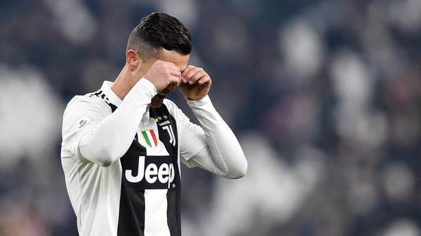 Liga włoska: Szczęsny "grzał" ławkę rezerwowych. Ronaldo zmarnował rzut karny