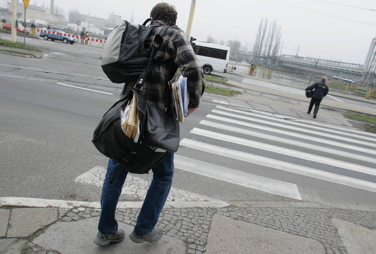 Zwolnienia grupowe w Poczcie Polskiej zamrożone