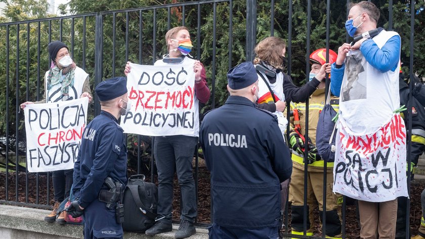 Protesty przeciwko ustawie "Tak dla rodziny, nie dla gender"