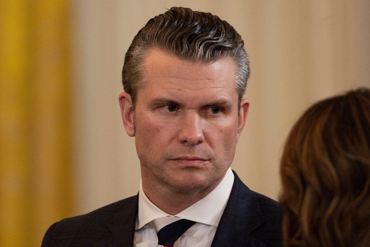 Pete Hegseth - samolot sekretarza wojny USA lądował awaryjnie