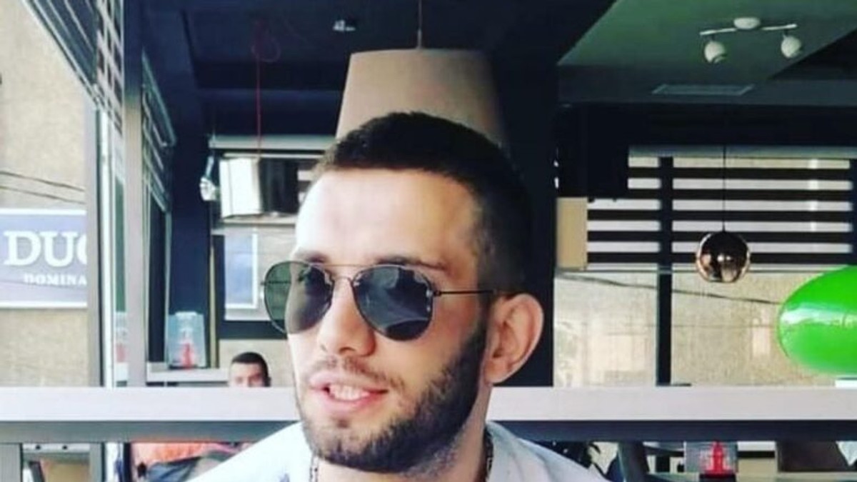 Almir Ahmetović