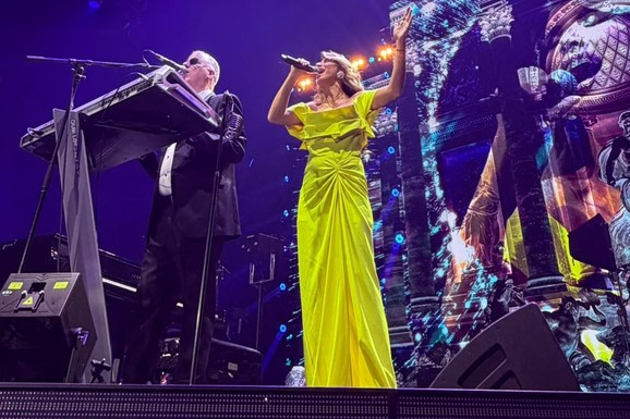 SAŠA MATIĆ I DRUGU NOĆ PEVAO PRED PREPUNOM ARENOM Oduševio Zagreb! Ukrstio glasove sa Jovanom Pajić: "Ovo su trenuci zbog kojih živim muziku" (VIDEO)