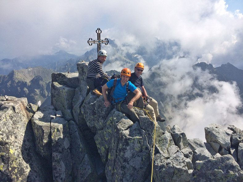 Jak wejść na Gerlach? Szlaki i trasy górskie na szczyt Podróże