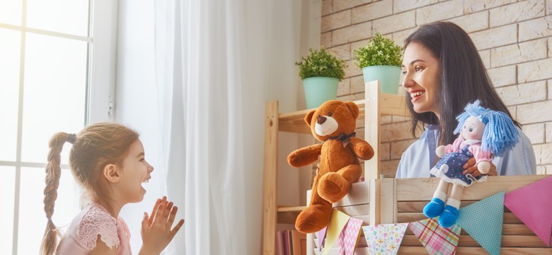 TAKIE zabawy uczą dziecko wyrażania emocji. Warto je wypróbować